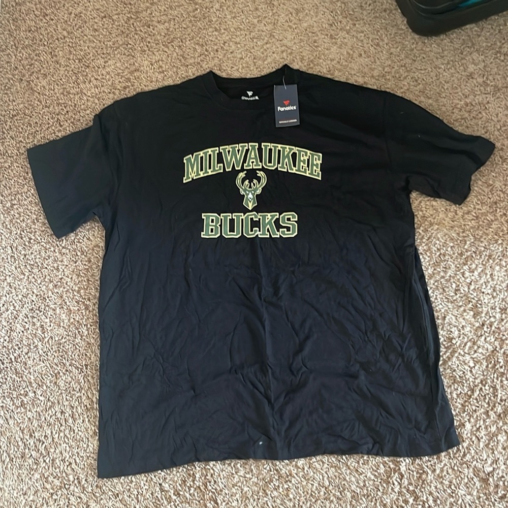 Milwaukee Bucks Tshirt